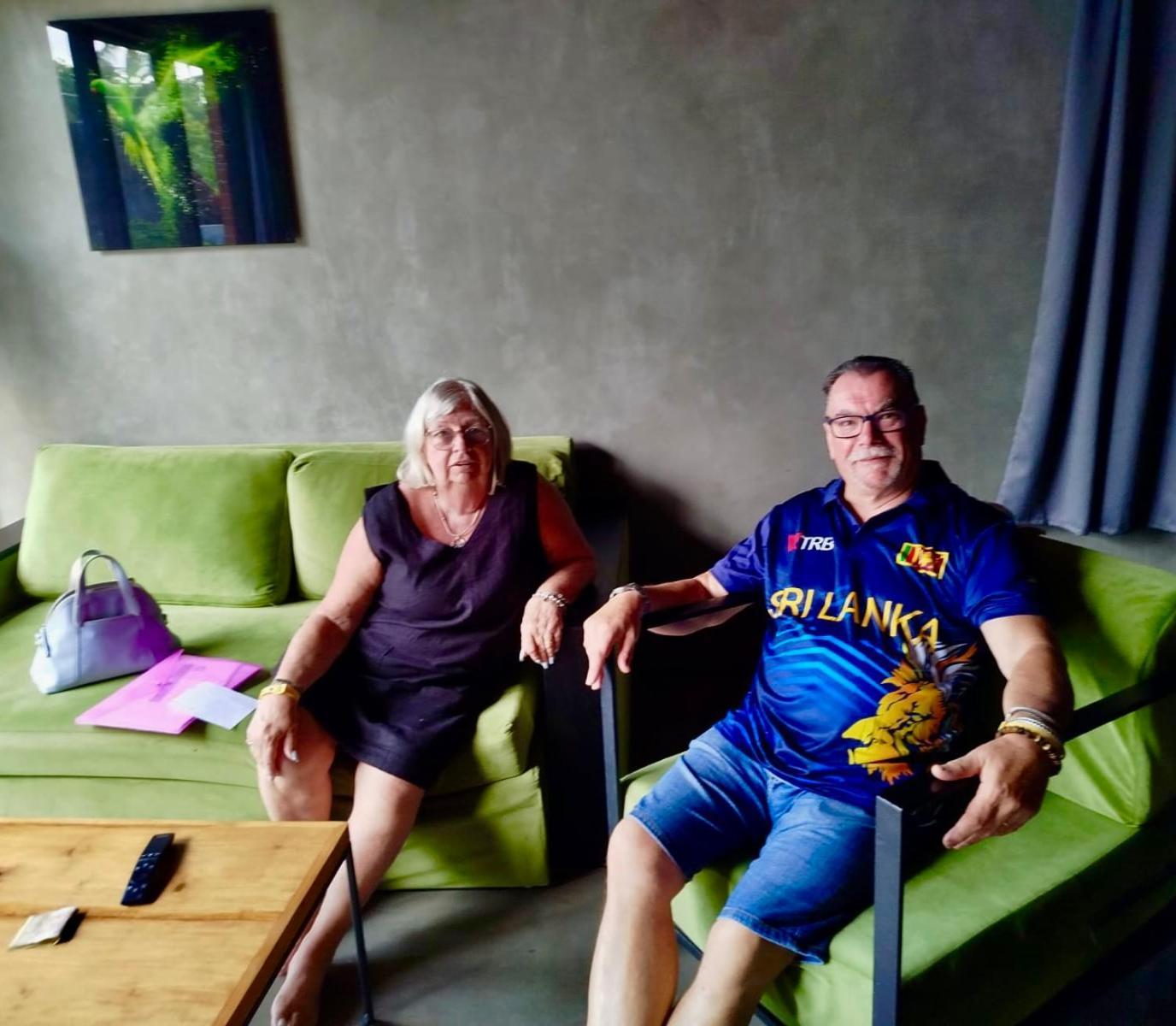 Negombo Morawala Beach Villa 外观 照片